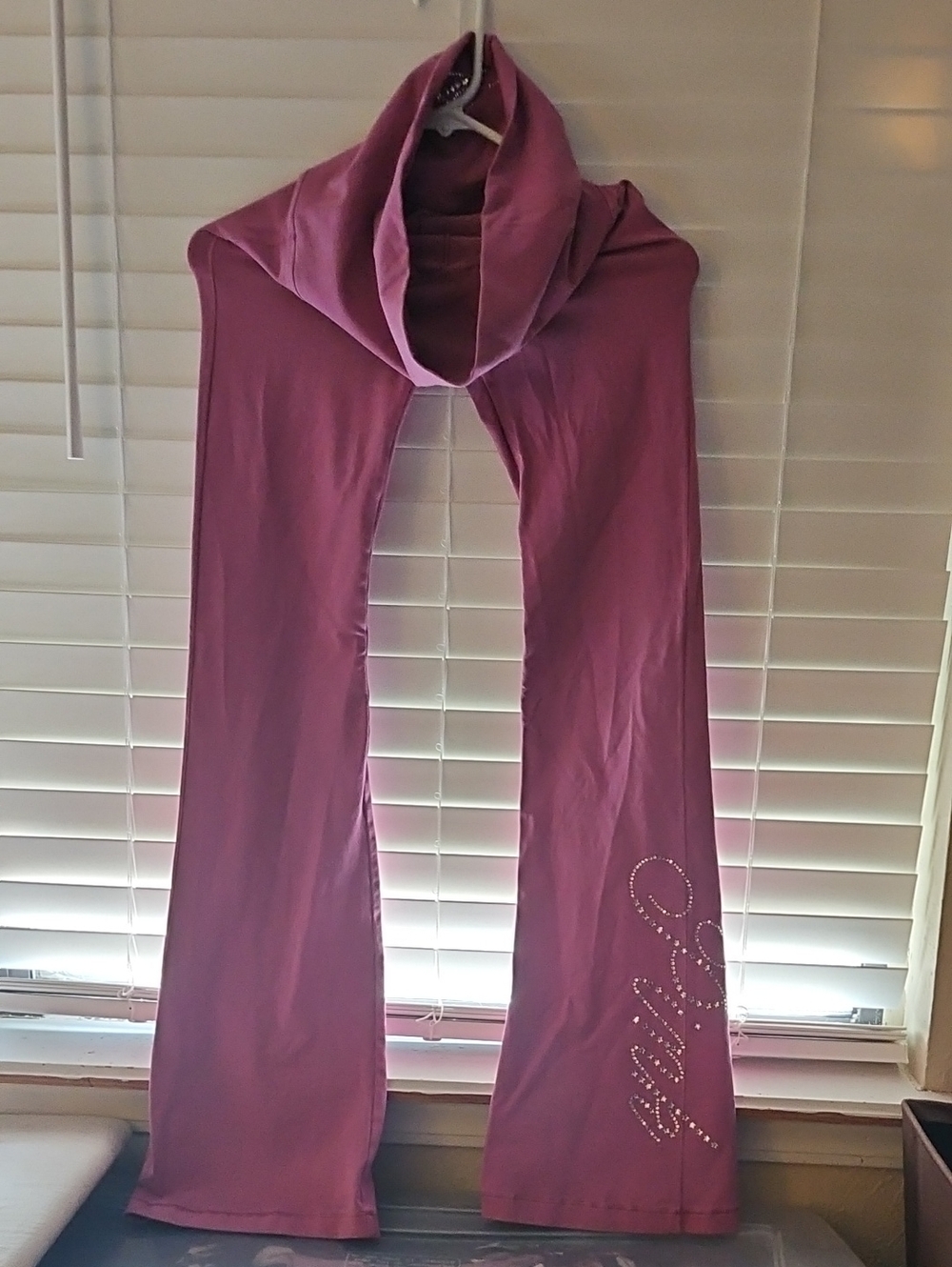 PINK Victoria's Secret Dusty Rose Wide-Leg Lounge Pants with Rhinestone Script